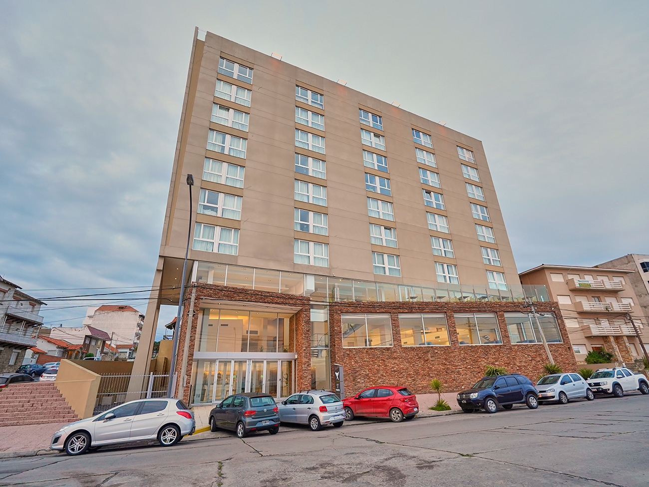 Oscar Lescano, Grupo Roibas