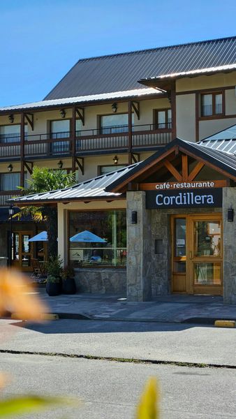 Hotel Cordillera